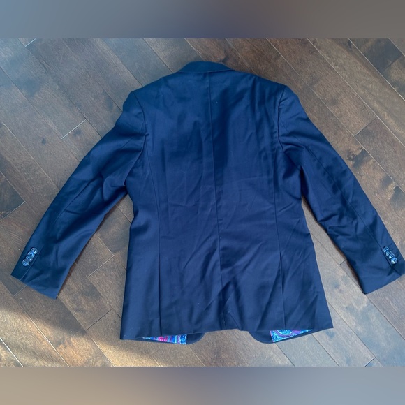 Geoffrey Beene Suit - Picture 7 of 12